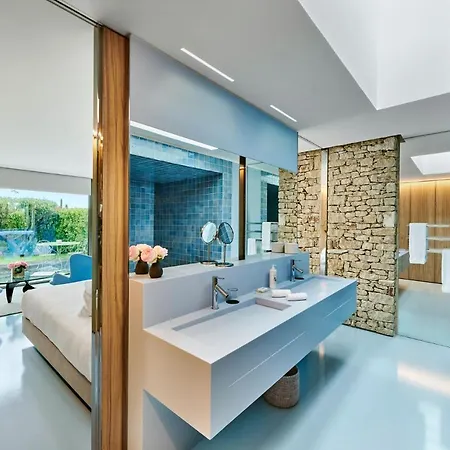 Domaine Des Andeols 4*